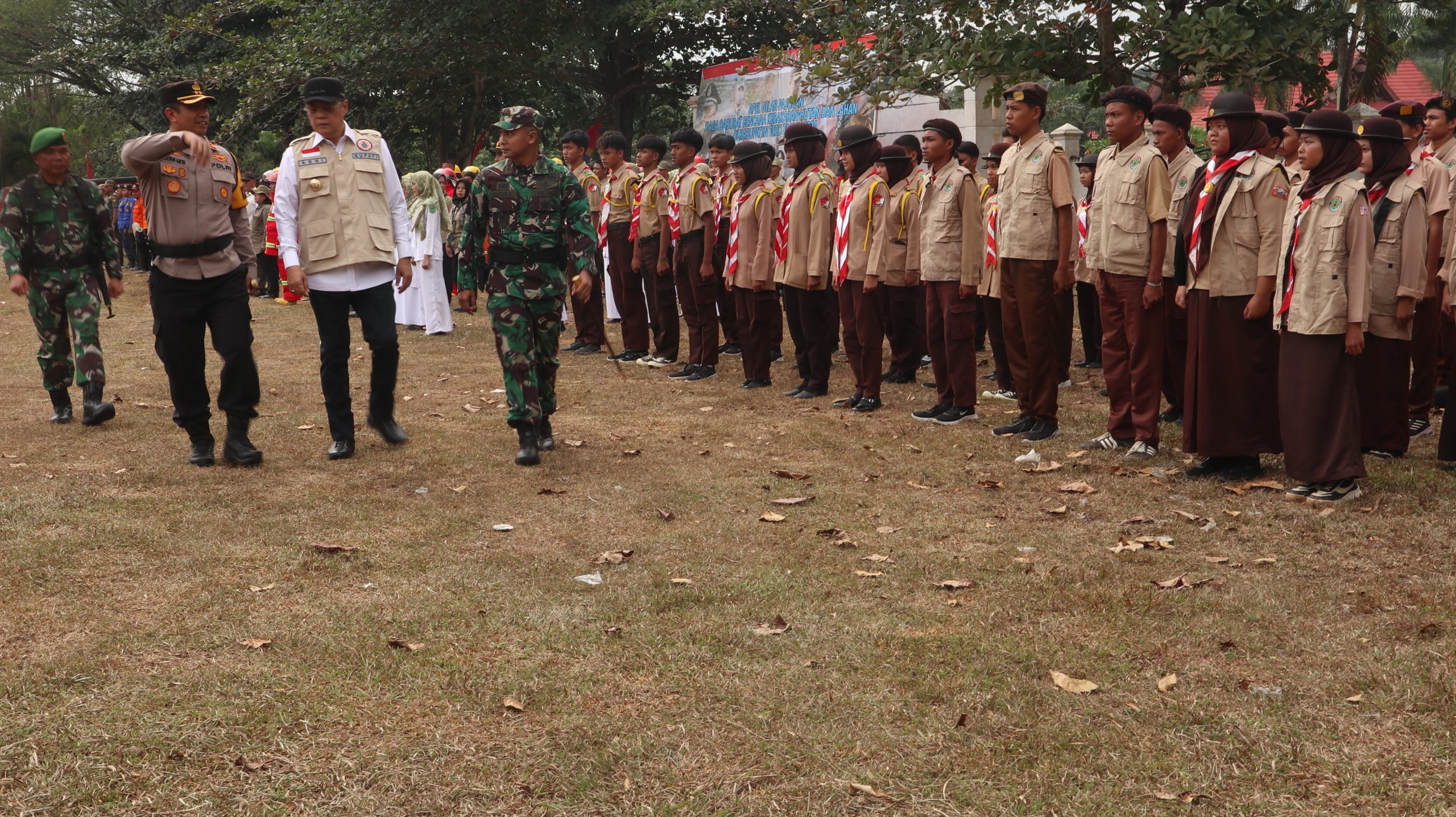 Satgas Pramuka Peduli Kwarcab Tebo Hadiri Apel Gelar Pasukan Siap Darurat Bencana Kebakaran Hutan Dan Lahan Kab.Tebo Tahun 2024